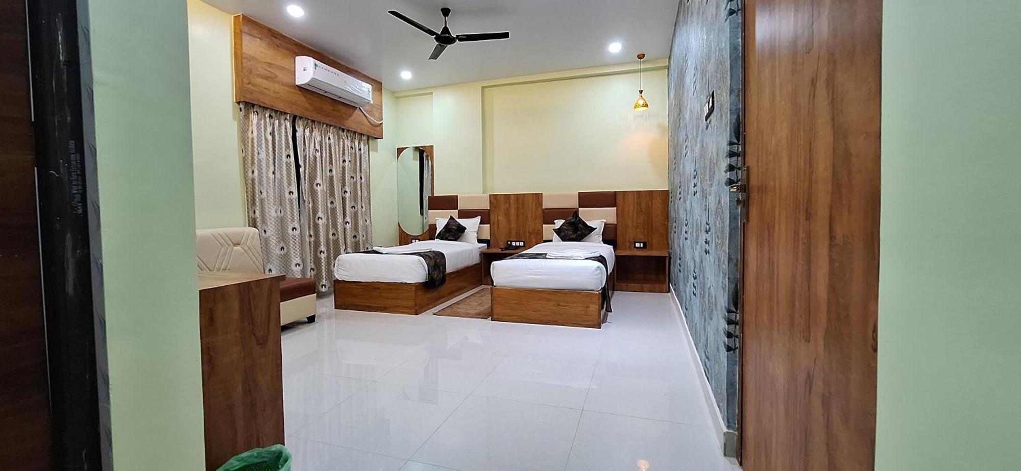 New Sun International & Banquet Hall Jamshedpur Zewnętrze zdjęcie